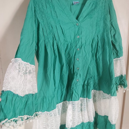 Summer long-sleeve dress, white and green