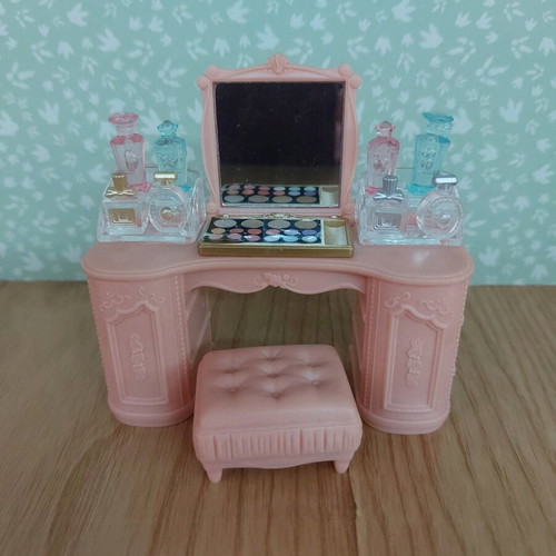 Sylvanian families like new