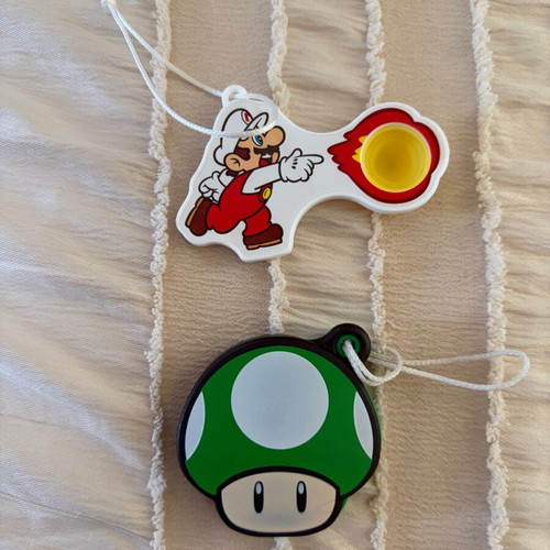 Super Mario Kinder Joy pop it like new