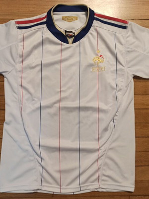 Retro Football Shirt National Team of France 2010-11 Henry 12 Medium used