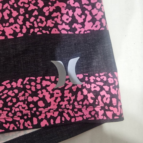 Hurley Phantom swim shorts like new, size XL, multicolor