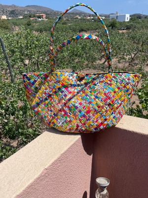 Handmade bag from magazine unused
