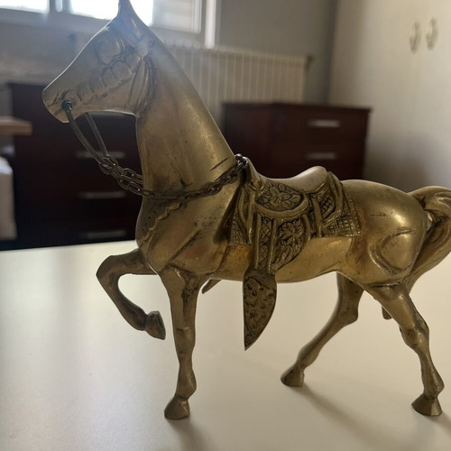 Vintage brass decorative horse with removable saddle, like new