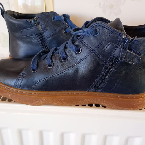 Camper boots for boys size 35, new winter shoes