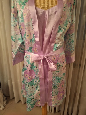 Set of purple short nightdress with lavender straps and floral robe like new