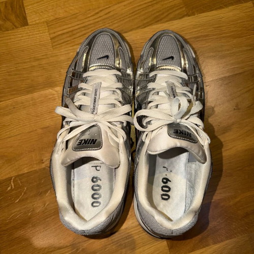 Nike P-6000 sneakers like new, size 45, white and silver