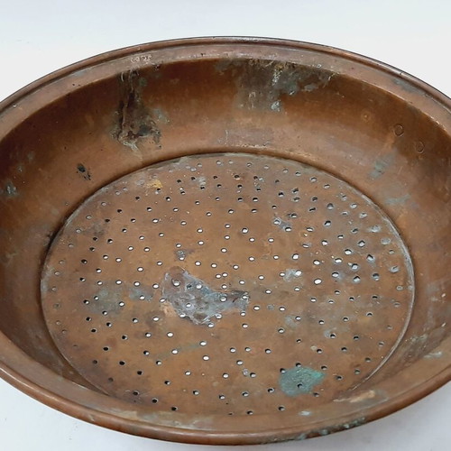 Vintage copper colander with brass ring handle, used, 30.5 cm