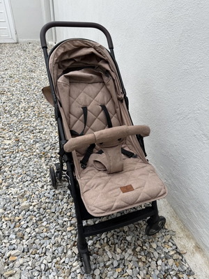 Cangaroo London stroller like new