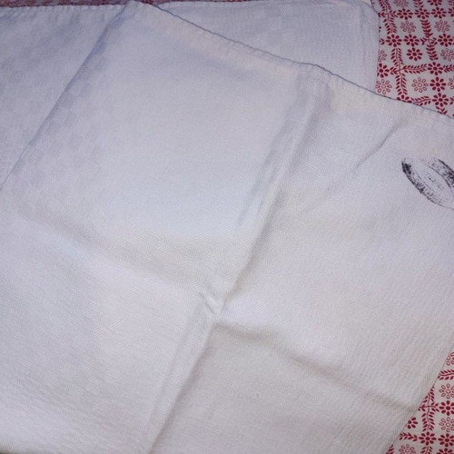 Vintage linen dinner napkins used, pack of 9