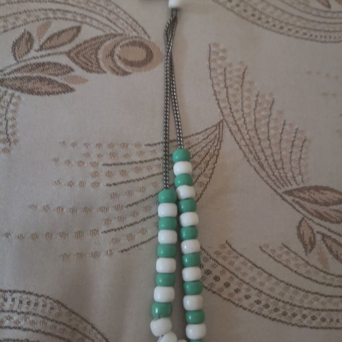 Two-tone worry beads green and white used, vintage retro