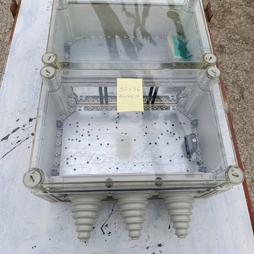 Electrical plastic sturdy panel 2 positions new
