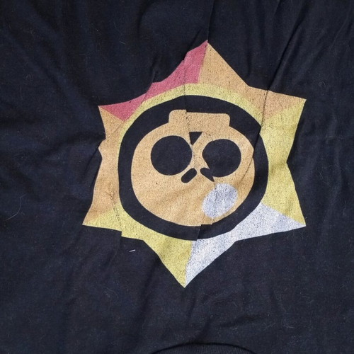 Boys' mako t-shirts used, size 128 cm, ages 7-8