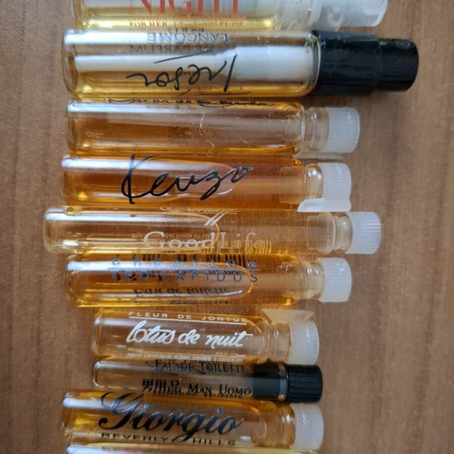 Genuine perfume samples used, set of 33 pieces