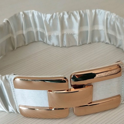 Satin belt off-white elastic with gold buckle like new adjustable