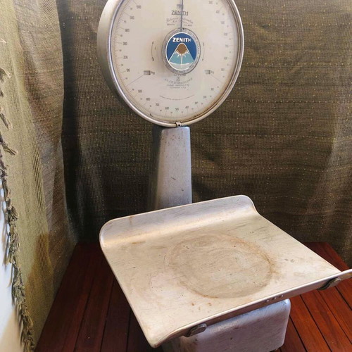 Zenith vintage scale used, Sirius model, 1960, Italy
