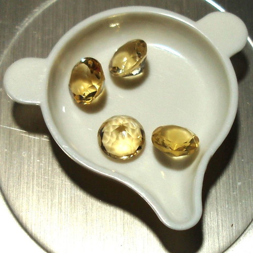 Yellow Topaz minerals like new, pack of 4, 10.20 ct