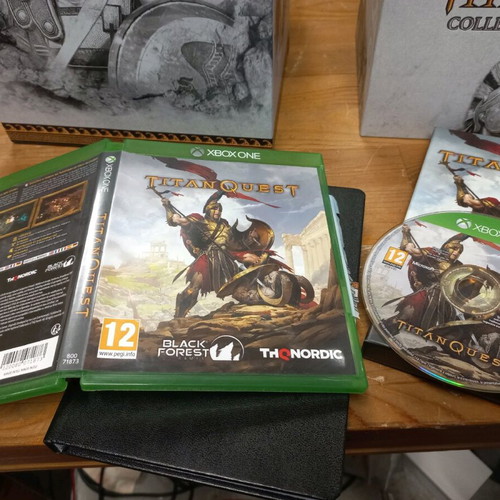 Xbox One Titan Quest Collectors Edition used
