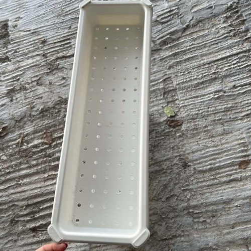 Plastic 3-Tier Slim Storage Shelf with Wheels like new