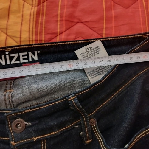 Women's jeans like new, short, elastic