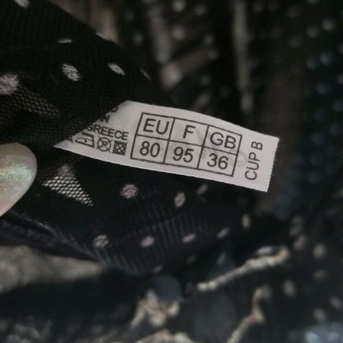 Lingerie top like new, beautiful polka dot