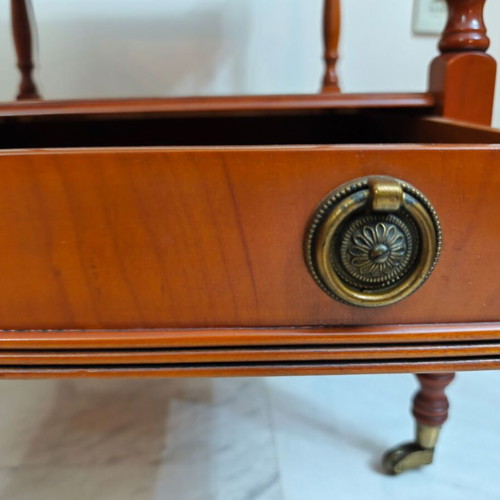 Pair of classic side tables with leather sliding shelf like new