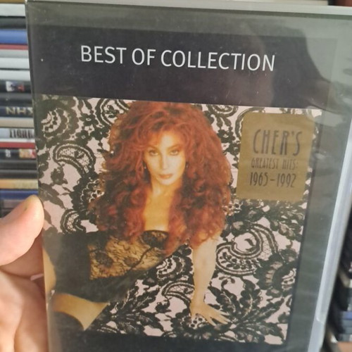 Cher's Greatest Hits CD like new, authentic