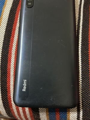 Xiaomi Redmi 9A για ανταλλακτικά μεταχειρισμένο χωρίς φορτιστή με ραγισμένο τατς