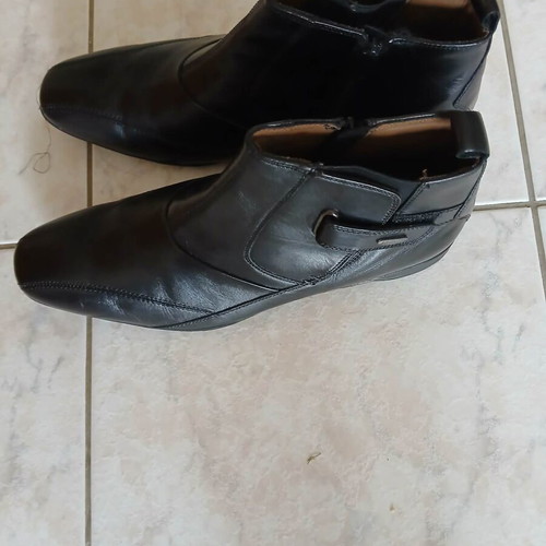 Men's leather ankle boots new, black, size 44.5