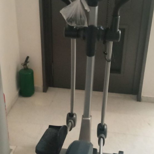 ELLIPTICAL KETTLER VERSO 307***CLEARANCE SALE**"WHOEVER GETS IT FIRST!
