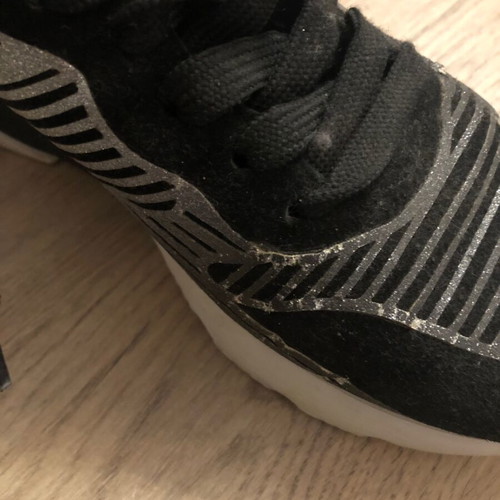 Hogan sneakers used, black, sizes 40-41, repaired decorative details