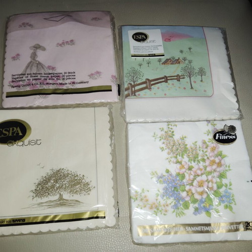Napkins new 16 pcs 80s decade for collection