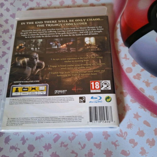 God of War PS3 like new with manual, case with small crack