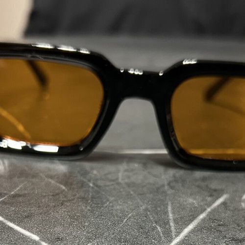 Pervedere unisex sunglasses like new, pack of two, black