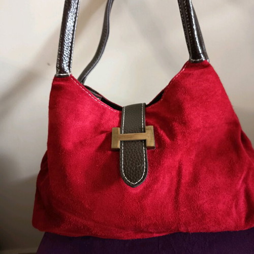 Red suede shoulder bag with gold detail new