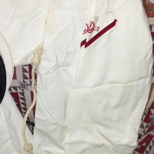 Complete sailor uniform used, pack with 2 trousers, collar, cap and insignia