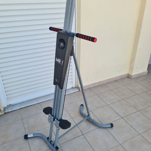 Maxi Climber vertical climbing exercise machine, like new