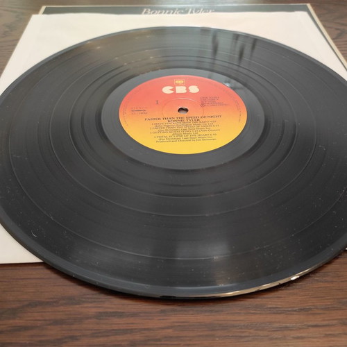 Bonnie Tyler Faster Than The Speed Of Night LP used, rock