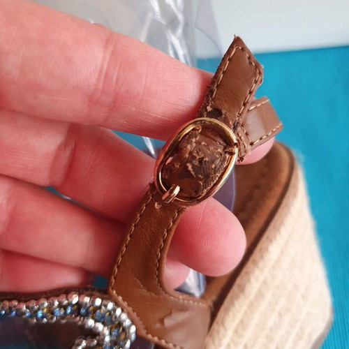 Alma En Pena women's sandals used, brown with blue crystals, size 39