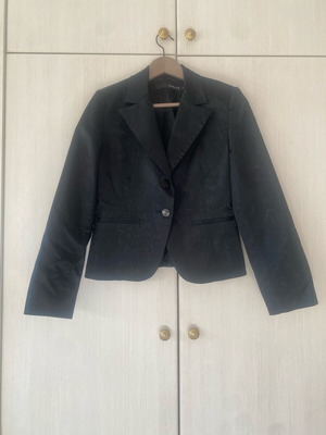 Fidele satin short fitted jacket like new, black