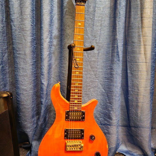 Stagg R500 electric guitar used with alder body and maple neck