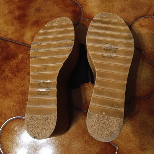 Tulipano black flatform sandals used, size 36, suede