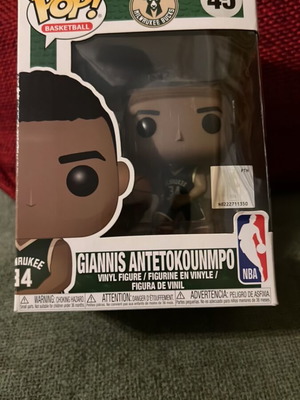 Giannis Antetokounmpo Pop #45 σαν καινούργιο