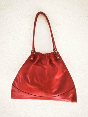 Vintage leather shoulder bag red, made in Paris, new