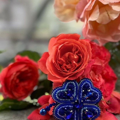 Handmade pins new from Japanese beads