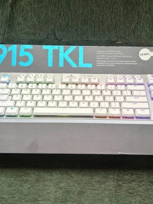 Logitech G915 TKL Lightspeed Wireless Mechanical Keyboard RGB like new