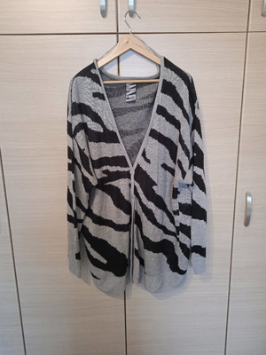 Γυναικεία ζακέτα animal print γκρι μαύρο, μέγεθος large, oversize