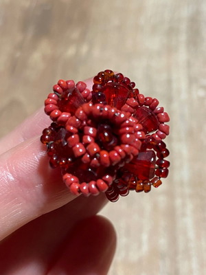 Handmade flower ring red-burgundy with beads size 10 new