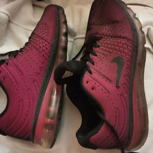 Nike athletic shoes used, size 39, pink and purple
