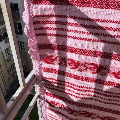 Wool bed sheet new traditional with knitted lace and fringes