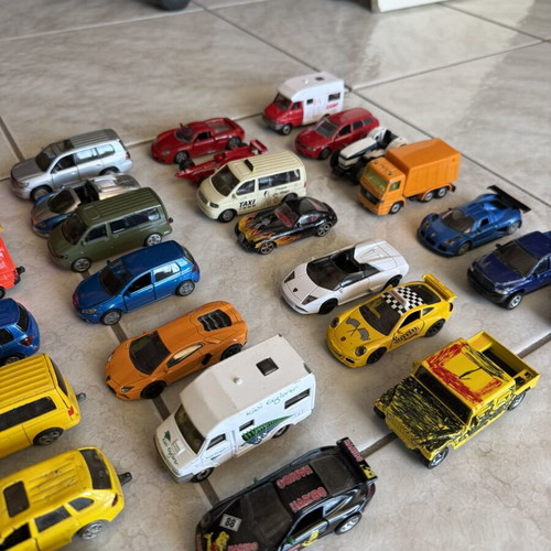 Siku toy cars pack of 29, 1:64 scale